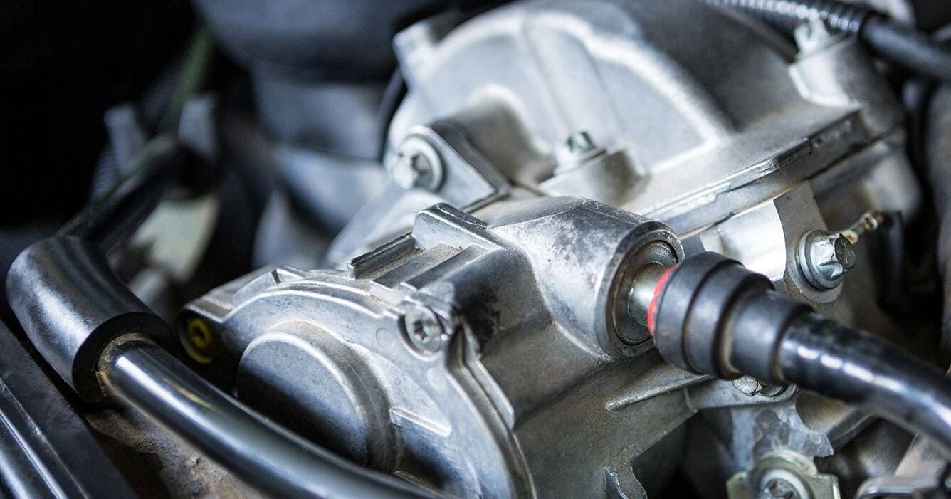 close-up-car-engine close-up-car-engine